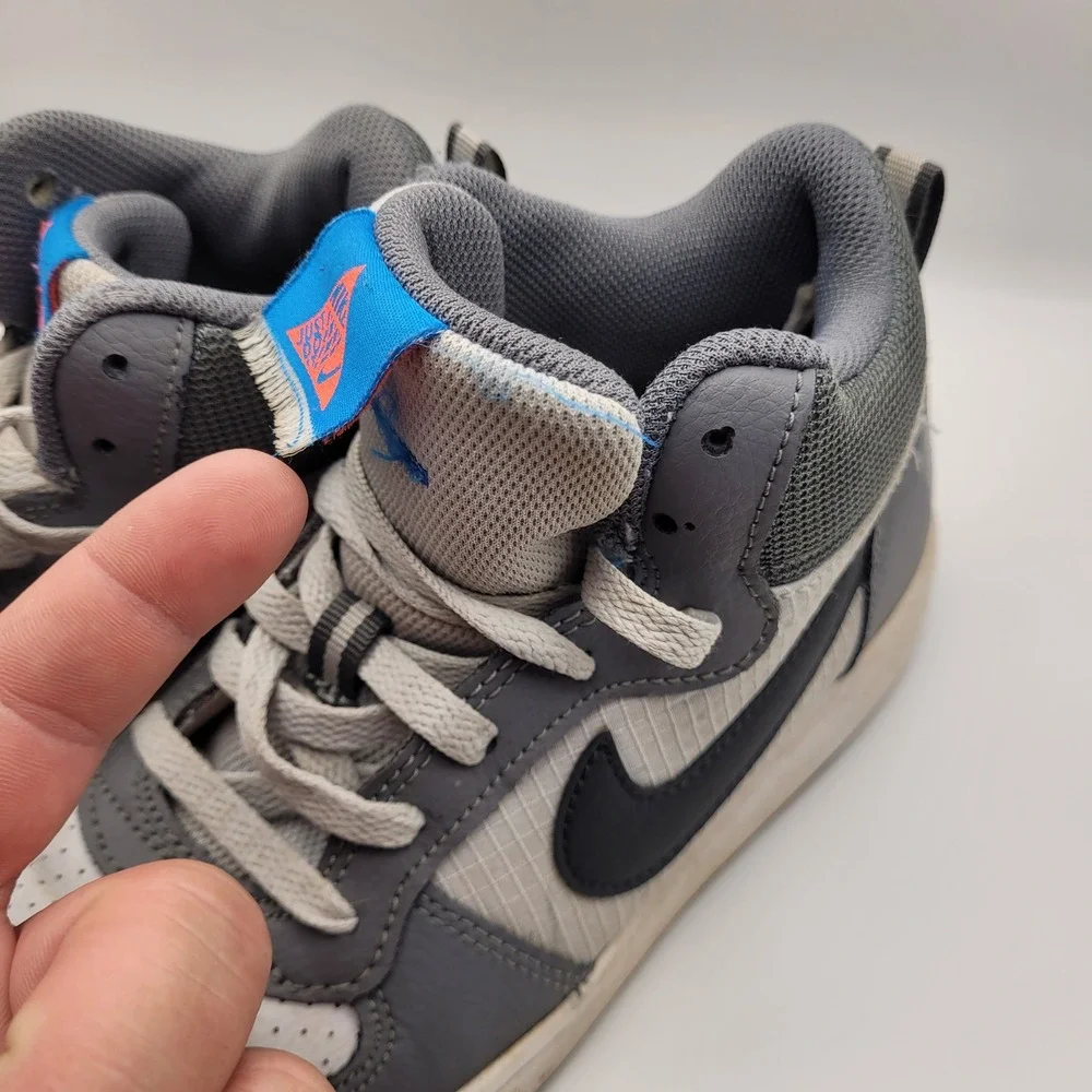 Nike Court Borough Mid Winter Wolf Grey Black Kids Sneakers 839977-009 4Y